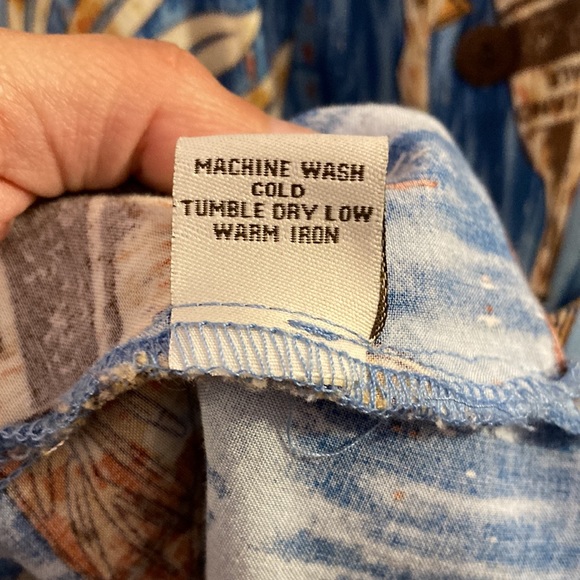 Hawaiian Button Down Shirt - Picture 7 of 7